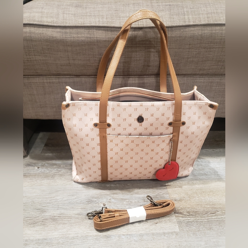 Loly In The Sky Pink Laptop Bag